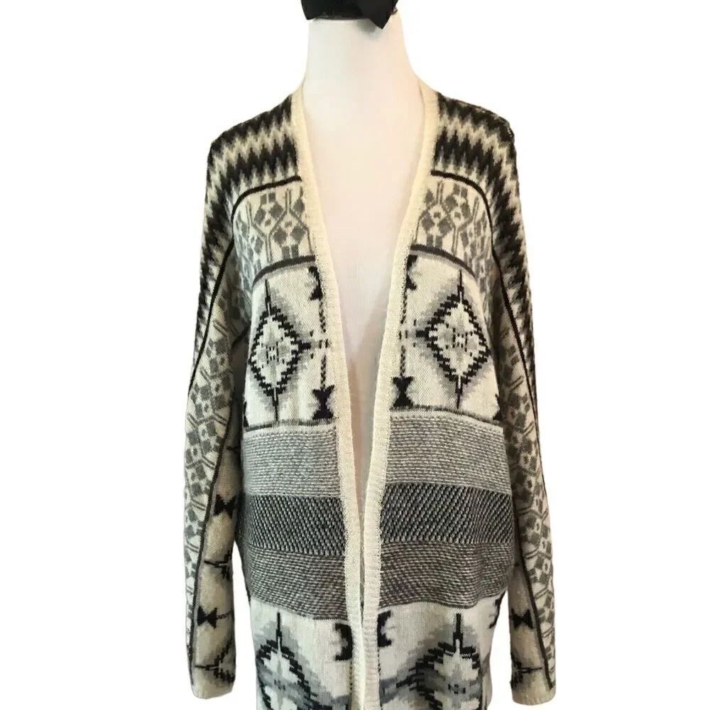 Aeropostale Black & White Cardigan